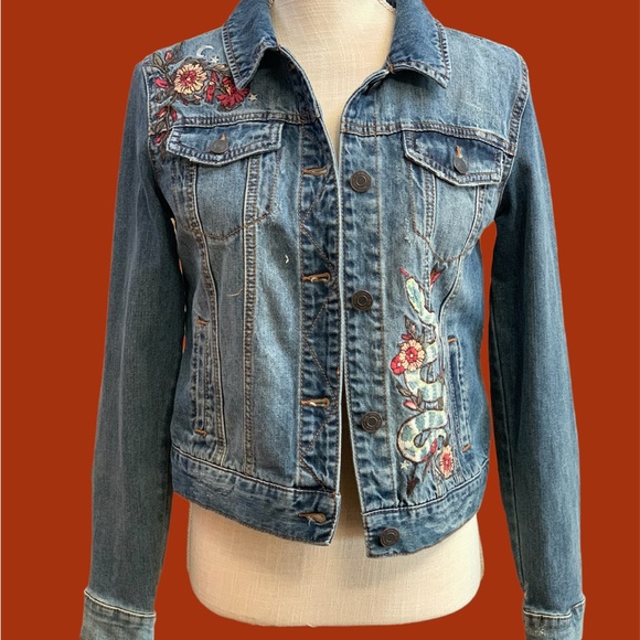 MUDD brand denim jacket SZ MD hand painted Python flowers snake embroidered - Picture 4 of 11